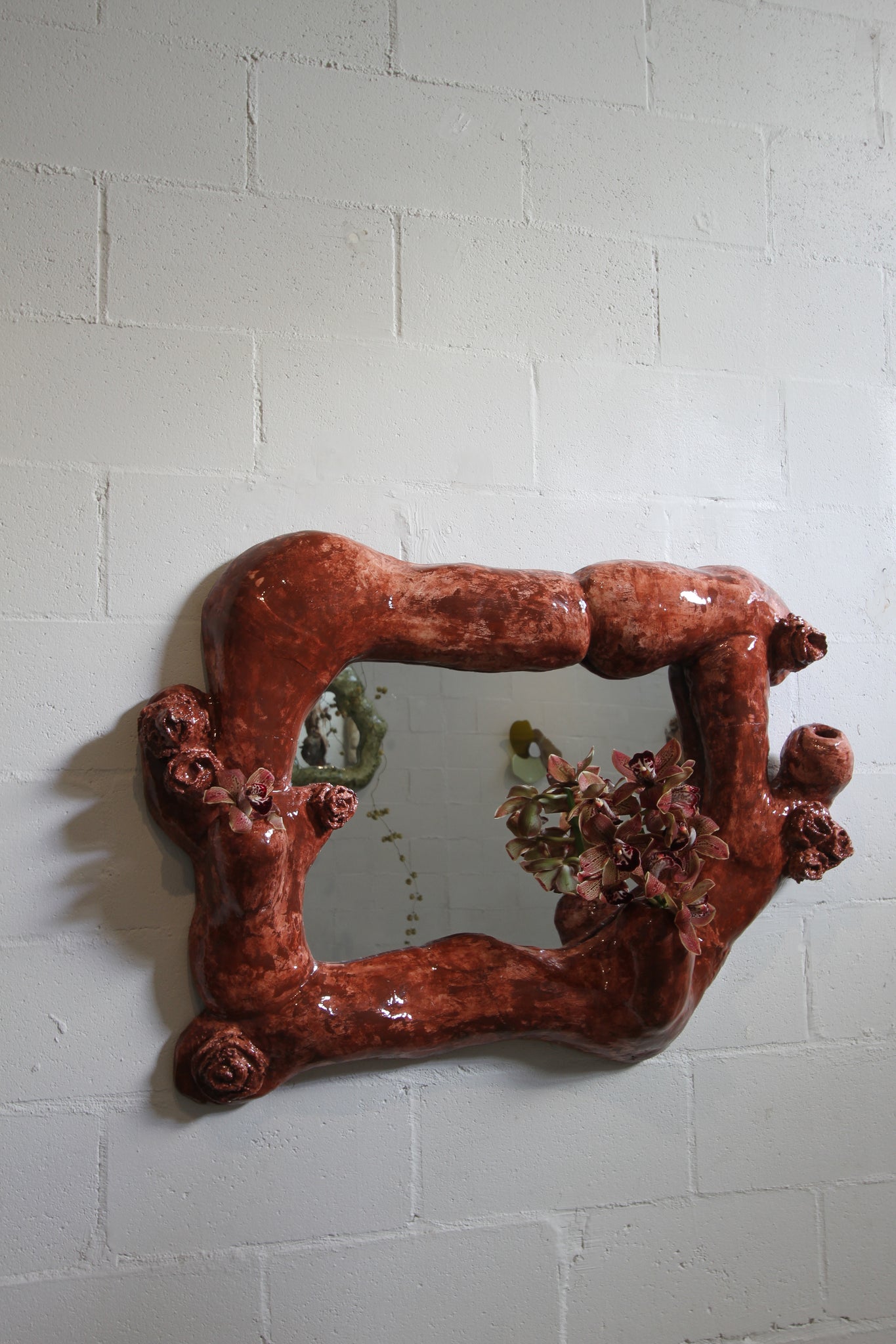 Lia Reflection Vessel Mirror