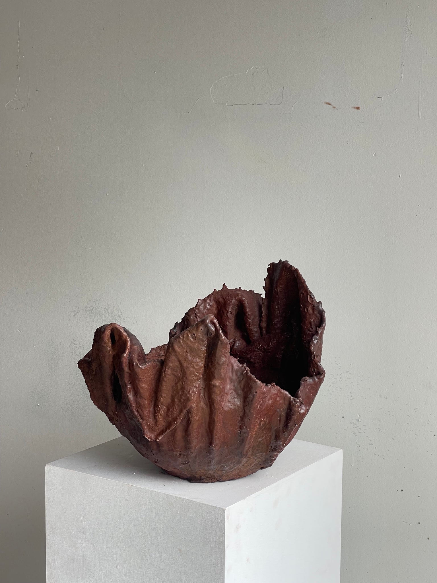 Matte Burnt Decorative Fruit Bowl